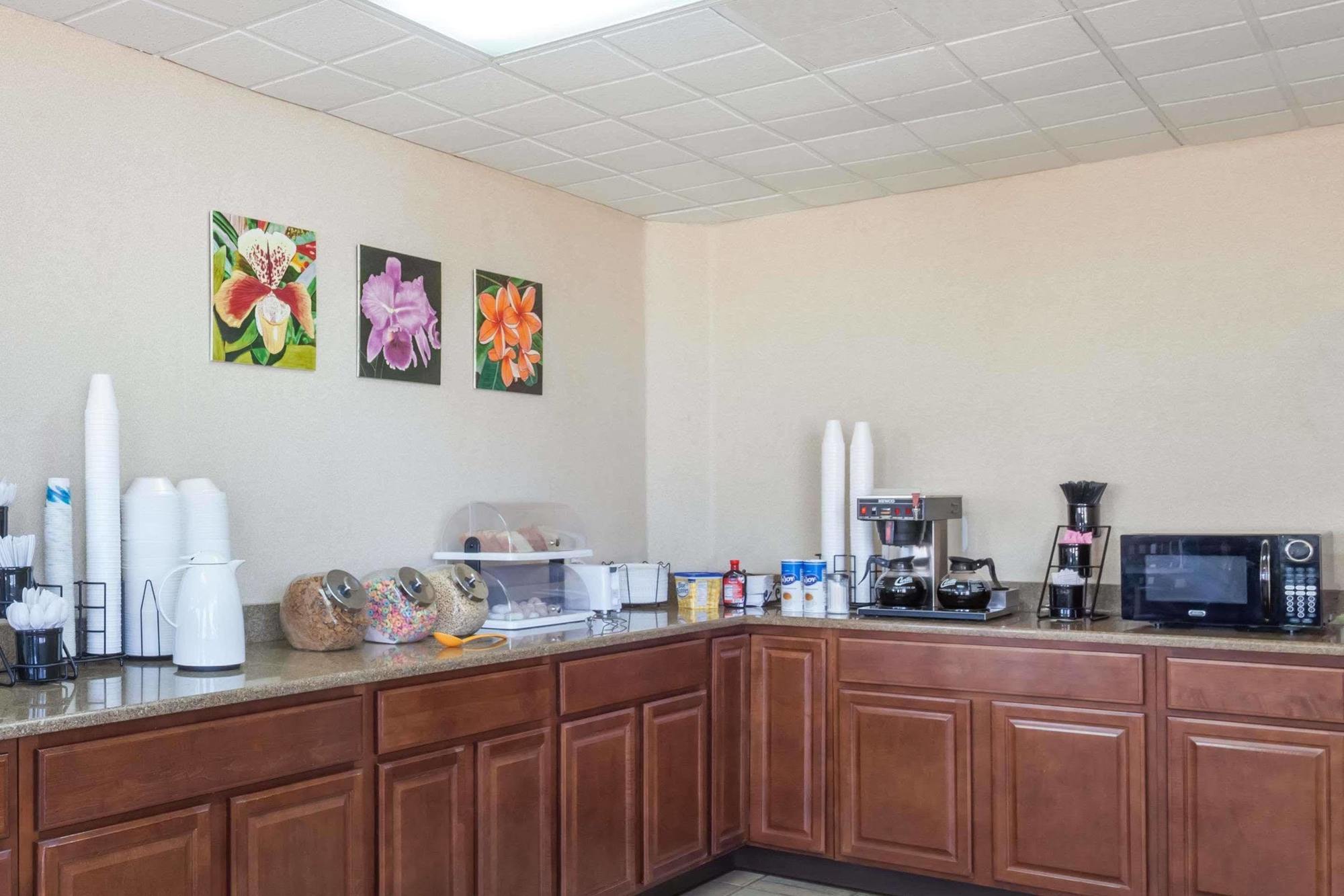 Knights Inn Lebanon Ngoại thất bức ảnh
